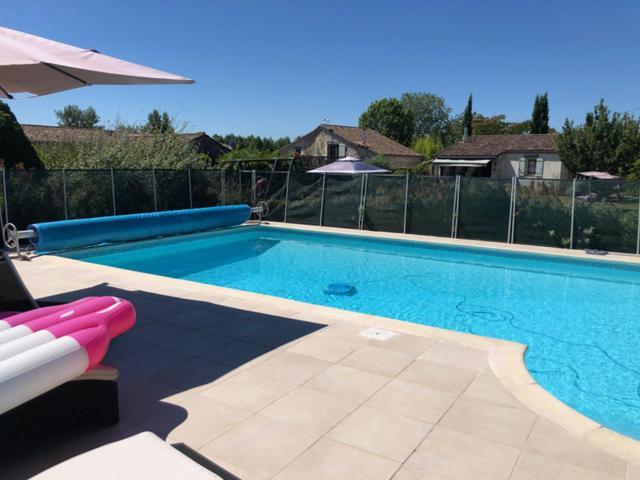 Les Granges Lestang Holiday home *